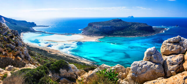 Last Minute Griechenland: 6 Tage Kreta im guten 4* Hotel mit Halbpension, Flug & Transfer nur 411€