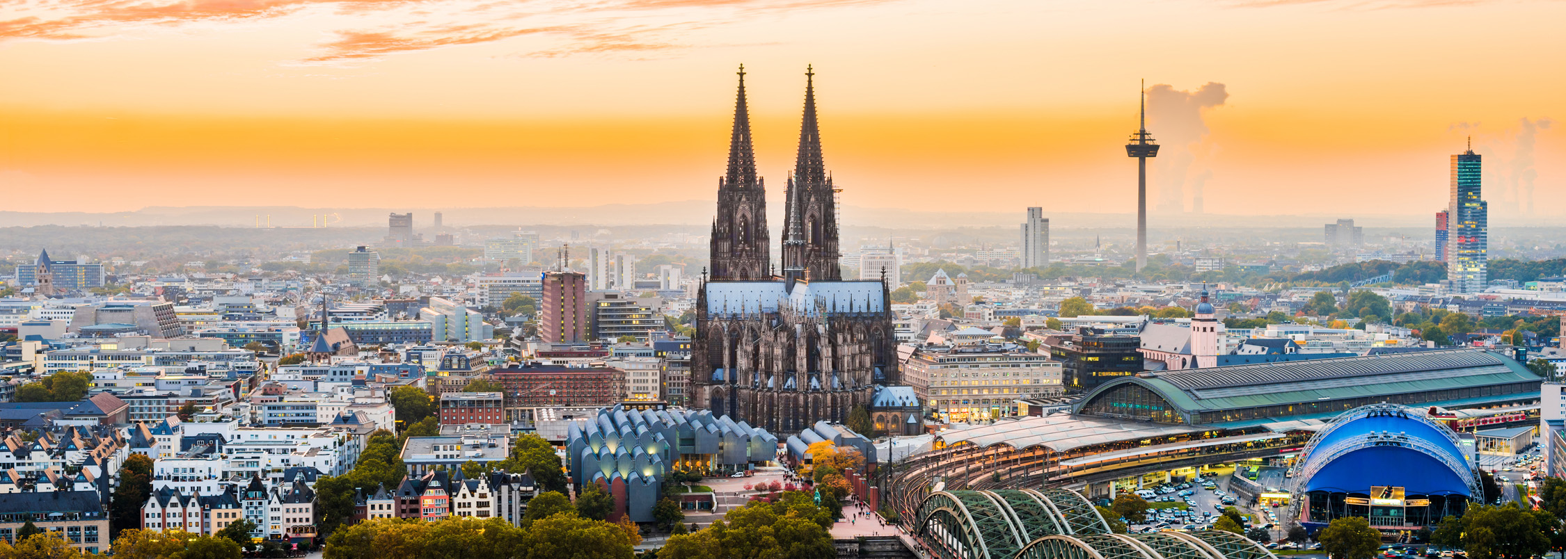 Wochenendtrip nach Köln: 3 Tage im TOP 4* Autohotel mit Frühstück nur 129€