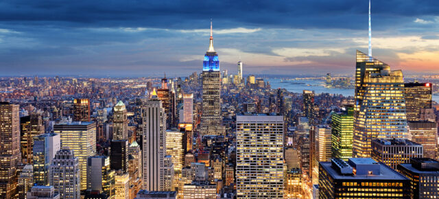 Winterzauber in New York: 8 Tage mit Hotel in Brooklyn & Direktflug ab nur 746€