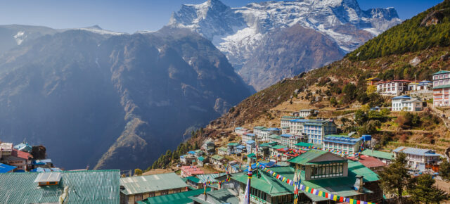 Beste Reisezeit für Nepal: Klimatabellen, Temperaturen, Sonnenstunden & Regentage