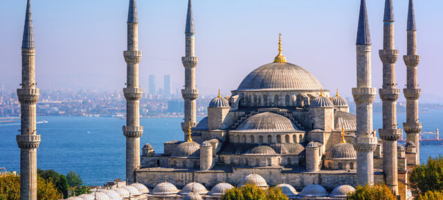 Wochenendtrip: 4 Tage Istanbul mit TOP 5* Hotel, Frühstück & Flug nur 212€