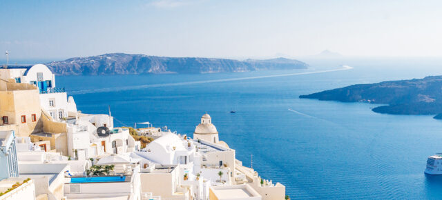 Im Sommer nach Griechenland: 4 Tage Santorini mit Hotel & Flug nur 283€