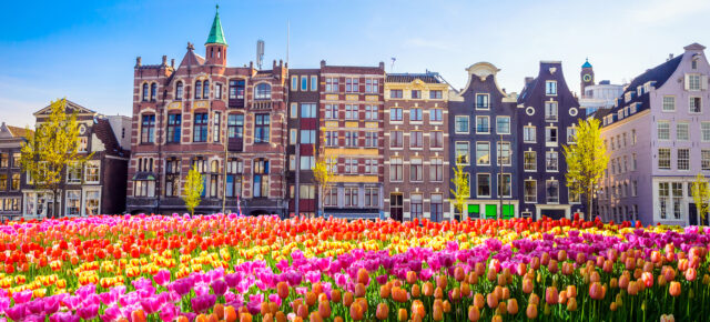 Königstag in der Niederlande erleben: 2 Tage Amsterdam im 4* Hotel für 84€