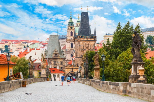 Tschechien Prag Karlsbrücke Turm