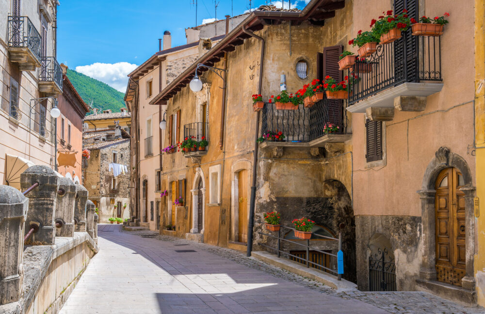 Italien Abruzzen Scanno Straße