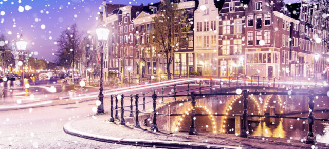 Amsterdam: 2 Tage übers Wochenende im zentralem 4* Hotel nur 48€