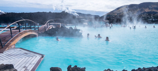 Die eindrucksvollsten Thermalquellen Europas: In diesen heißen Becken könnt Ihr baden