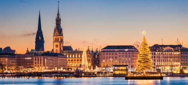 Weihnachtlicher Wintertrip nach Hamburg: 2 Tage im stylischen Moxy Hotel ab 78€