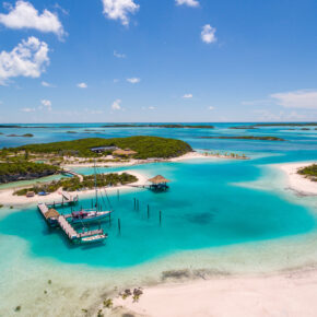 Bahamas Exuma Strand