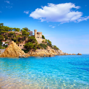 Sonne, Strand und Meer: 6 Tage Spanien im TOP 4* Hotel mit Halbpension, Flug & Extras nur 280€