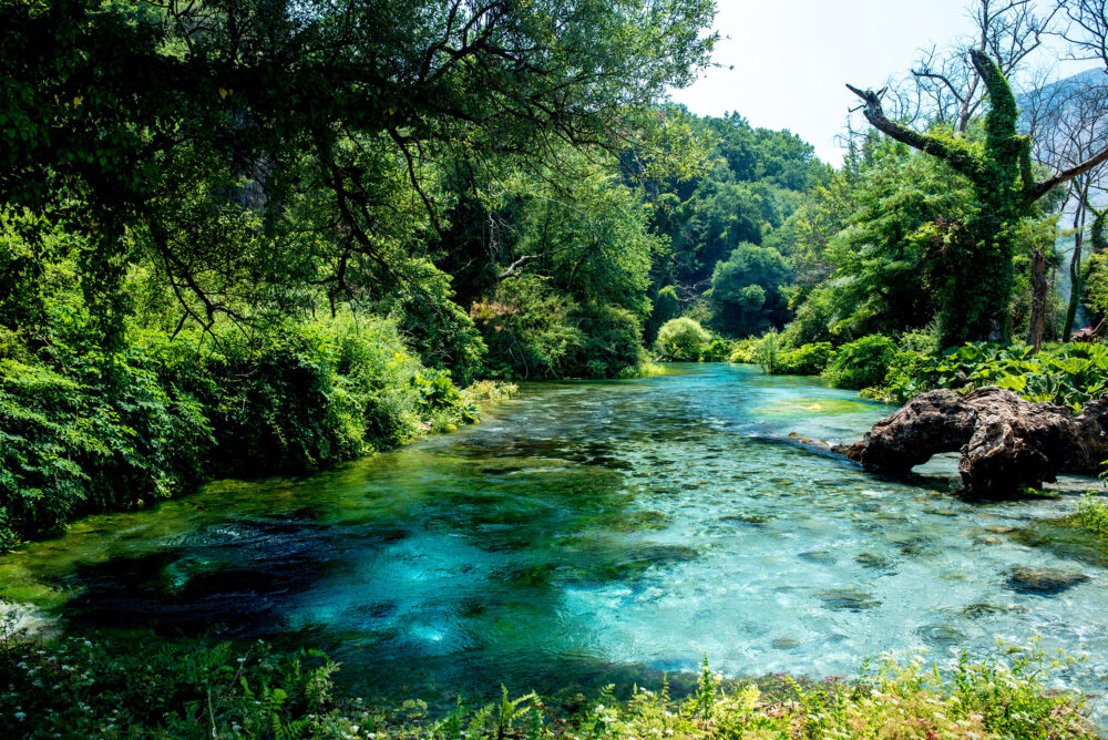 Traumziel Albanien: 8-tägige Standort-Rundreise mit 4* Hotel, Halbpension, Ausflügen, Flug & Zug NUR 599€