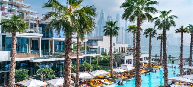 Einzigartiges Luxus-Hotel: 8 Tage Dubai im TOP 5* Resort mit Frühstück, Flug & Transfer für 1546€