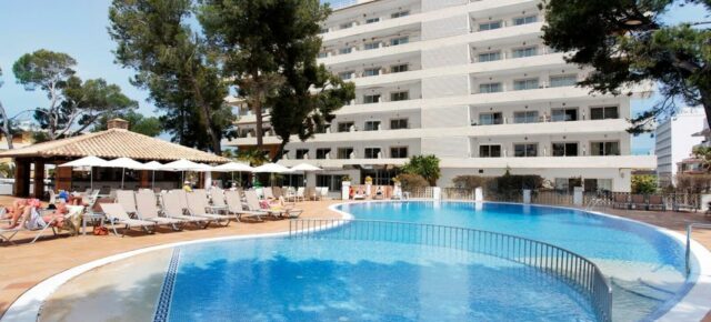 Mallorca: 6 Tage im guten 4* Hotel inkl. Halbpension, Flug & Transfer nur 396€