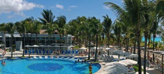 Mexiko: 11 Tage im 5* Hotel mit All Inclusive, Flug, Transfer & Zug für 1241€