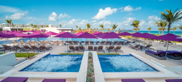 Traumurlaub: 9 Tage Cancún im 5* Planet Hollywood Resort mit Junior-Suite, 9, Flug & Transfer nur 1453€