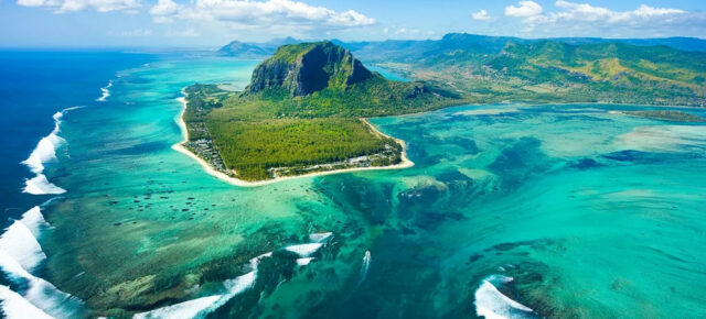 Traumurlaub auf Mauritius: 9 Tage im TOP 5* Hotel mit HP, Flug & Transfer nur 1390€