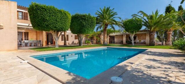 Mit deinen Lieblingsmenschen nach Mallorca: 8 Tage in schöner Finca für 10 Personen ab nur 179€ p.P.