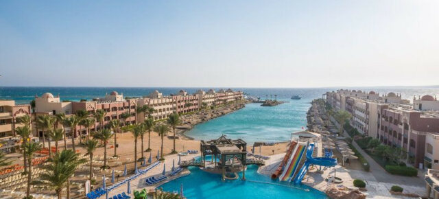 Sommerurlaub in Ägypten: 8 Tage Hurghada im tollen 4* Resort mit Aquapark, All Inclusive, Flug & Transfer ab 500€