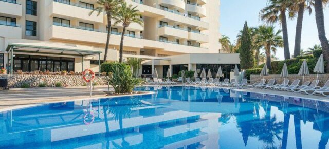 Last Minute nach Mallorca: 7 Tage im TOP 4* Hotel mit Halbpension, Flug & Transfer nur 367€