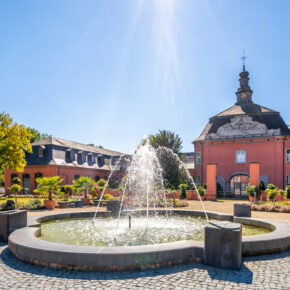 Schloss Wickrath in Mönchengladbach