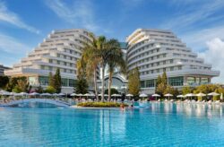 Luxus: 8 Tage Türkei im TOP 5* Miracle Resort mit All Inclusive, Flug & Transfer für 552...