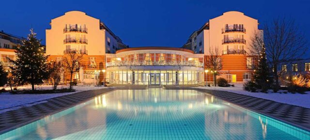 Black Week Kracher: 3 Tage Wellness in Niederbayern im 4* Hotel mit Thermeneintritt, Halbpension & Extras ab 165€