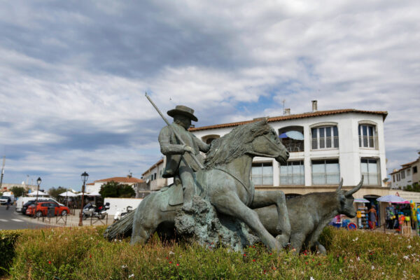 Frankreich Camargue Statue