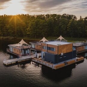 Kurztrip nach Brandenburg in den Spreewald: 3 Tage am Gräbendorfersee im Floating House ab 130€ p. P.