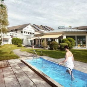 Wellness-Auszeit: 2 Tage am Wochenende ins TOP 4* Hotel in der Nähe vom Bodensee mit Frühstück ab 55€