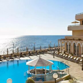 Ab nach Malta: 5 Tage im 5* Hotel inklusive Frühstück & Flug NUR 382€