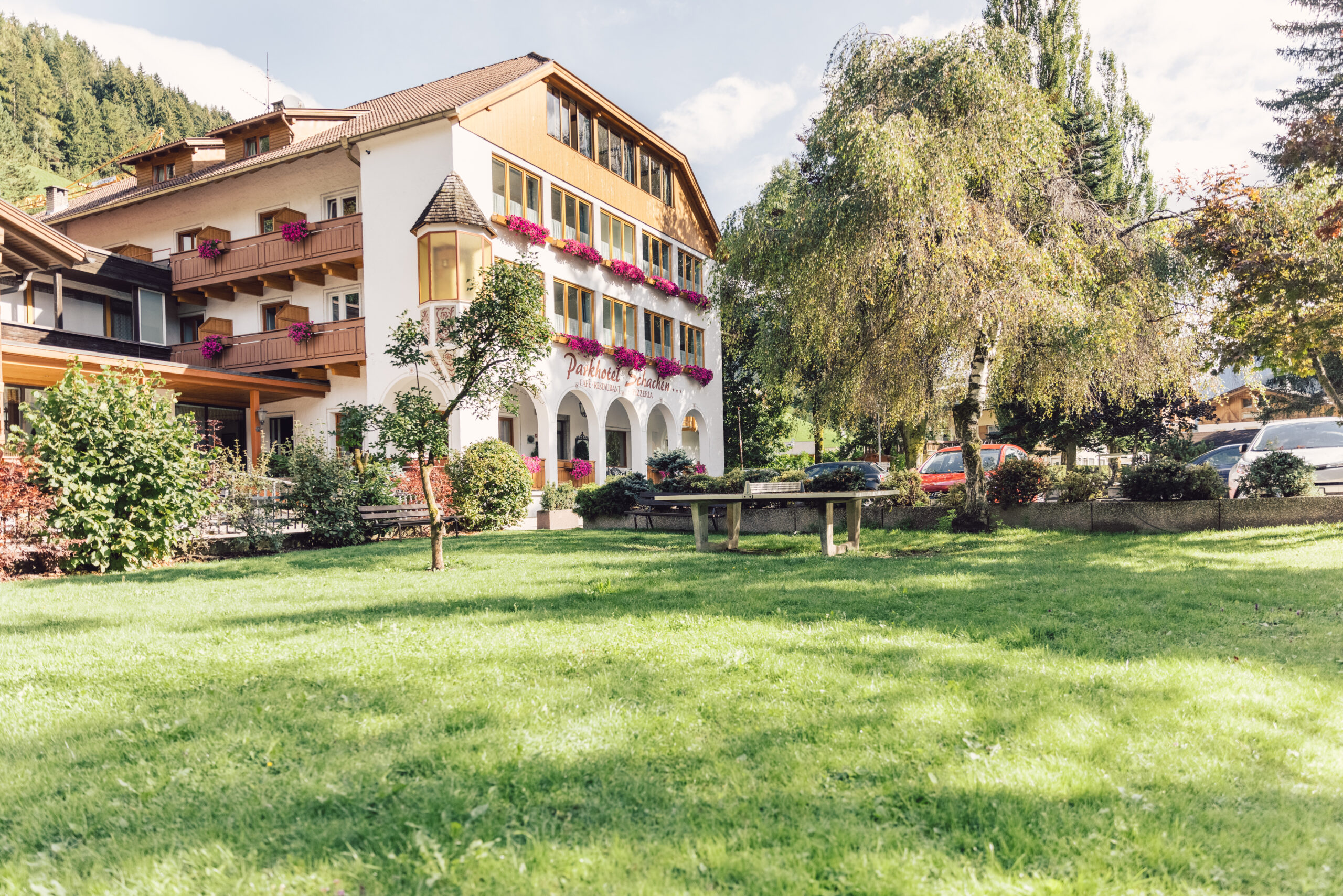 Südtirol: 4 Tage im 3* Hotel mit Halbpension & Wellness nur 199€