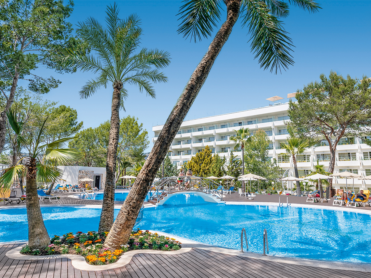 Last Minute Inselurlaub: 6 Tage auf Mallorca mit sehr gutem 4* Hotel, All Inclusive, Flug & Transfer nur 449€